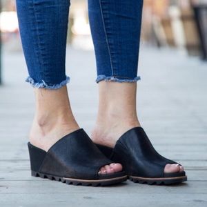 Sorel Joanie Wedge Mule Leather Sz 11